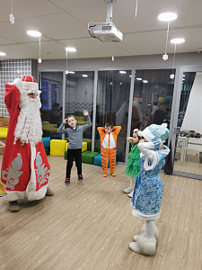 Новогодний переполох в "ПолиматУМ"!